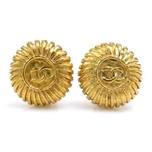 Chanel CHANEL Earrings Vintage Metal Gold Women's 56692k